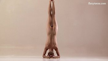 Hairy Teen Mochalkina Shows Outstanding Flexibility