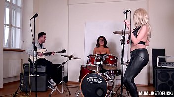 MILF Rock Band Practice Turns Threesome With Ava Koxxx Sandra Star