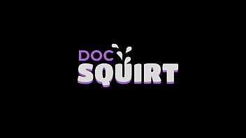 Docsquirt Hot Curly Chick Enjoys Getting Her Pussy Squirting