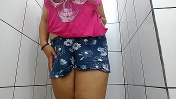 Verificando A Minha Continha No Xvideos Tirando A Roupa E Escrevendo O Nome Do Xvideos